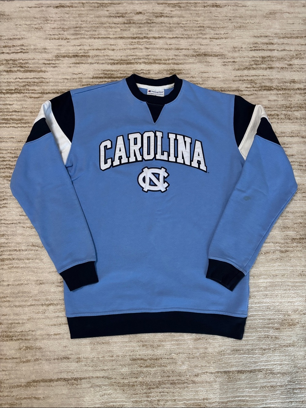 Vintage 90s UNC Tarheels Colorblock Crewneck Sweatshirt Size Medium